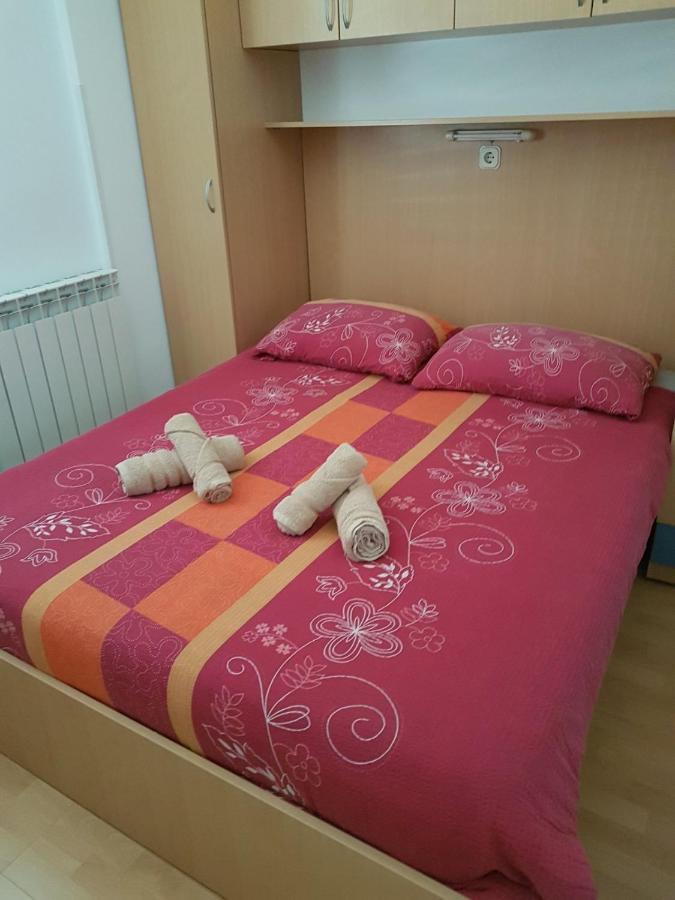 Apartments & Rooms Villa Adamovic Ουμάγκ Εξωτερικό φωτογραφία