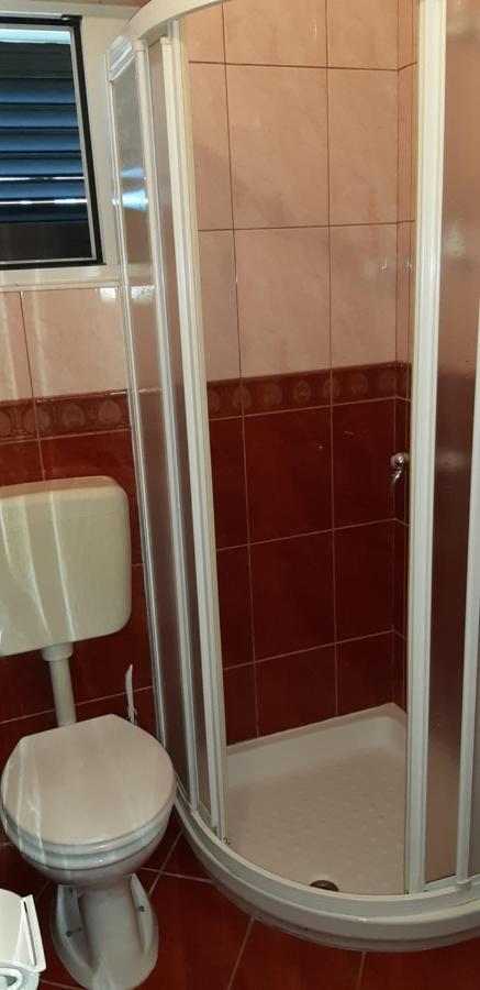 Apartments & Rooms Villa Adamovic Ουμάγκ Εξωτερικό φωτογραφία