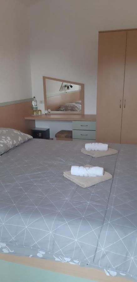Apartments & Rooms Villa Adamovic Ουμάγκ Εξωτερικό φωτογραφία