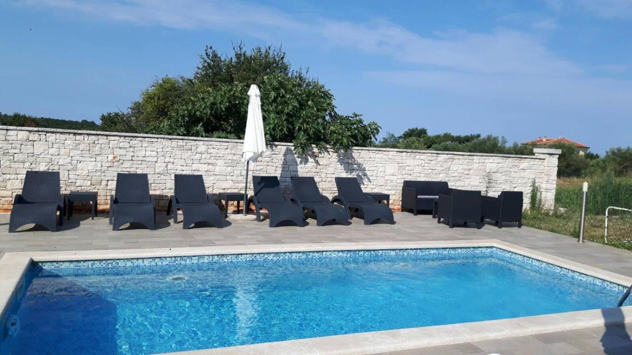 Apartments & Rooms Villa Adamovic Ουμάγκ Δωμάτιο φωτογραφία