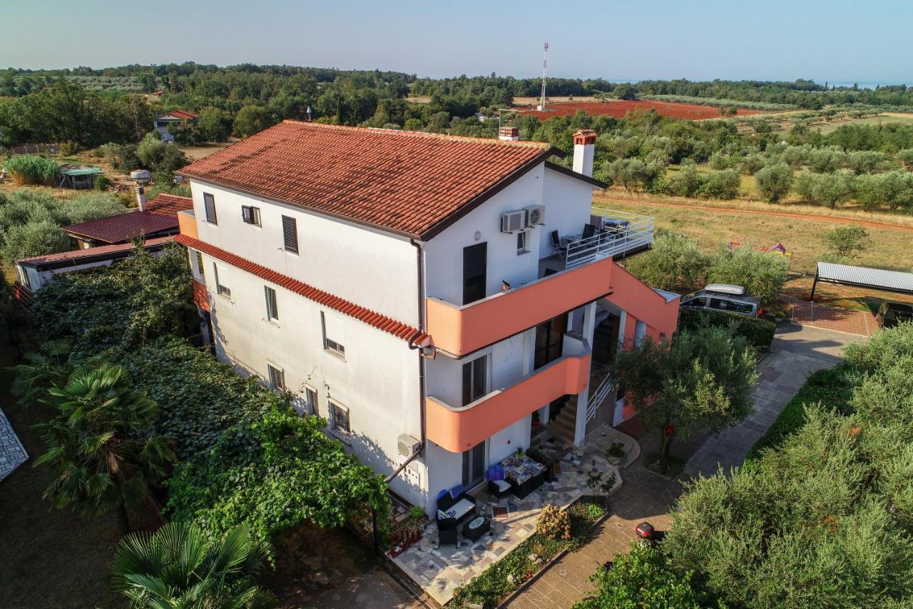 Apartments & Rooms Villa Adamovic Ουμάγκ Εξωτερικό φωτογραφία